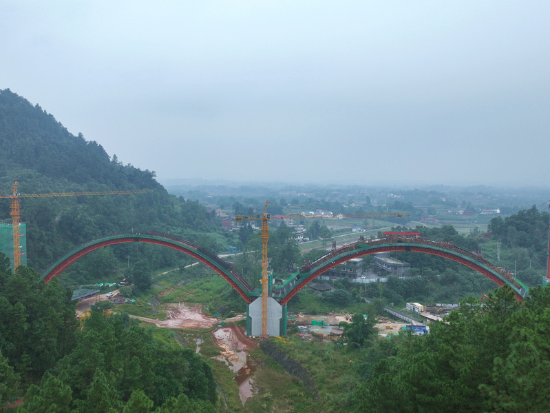 001_wKgK1GrPSY-AKwQ3AHhWb0oLU4w224.jpg